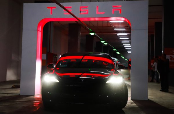 Tesla en Chile.